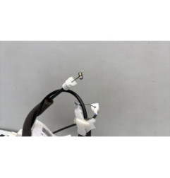 Serrure avant droit PEUGEOT 3008 1