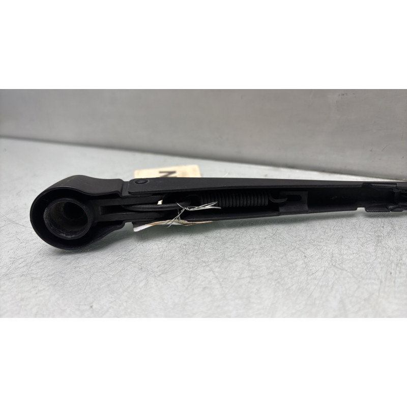 Bras essuie glace arriere MERCEDES CLASSE A 176 Photo n°3