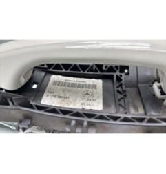 Poignee porte avant droit MERCEDES CLASSE A 176