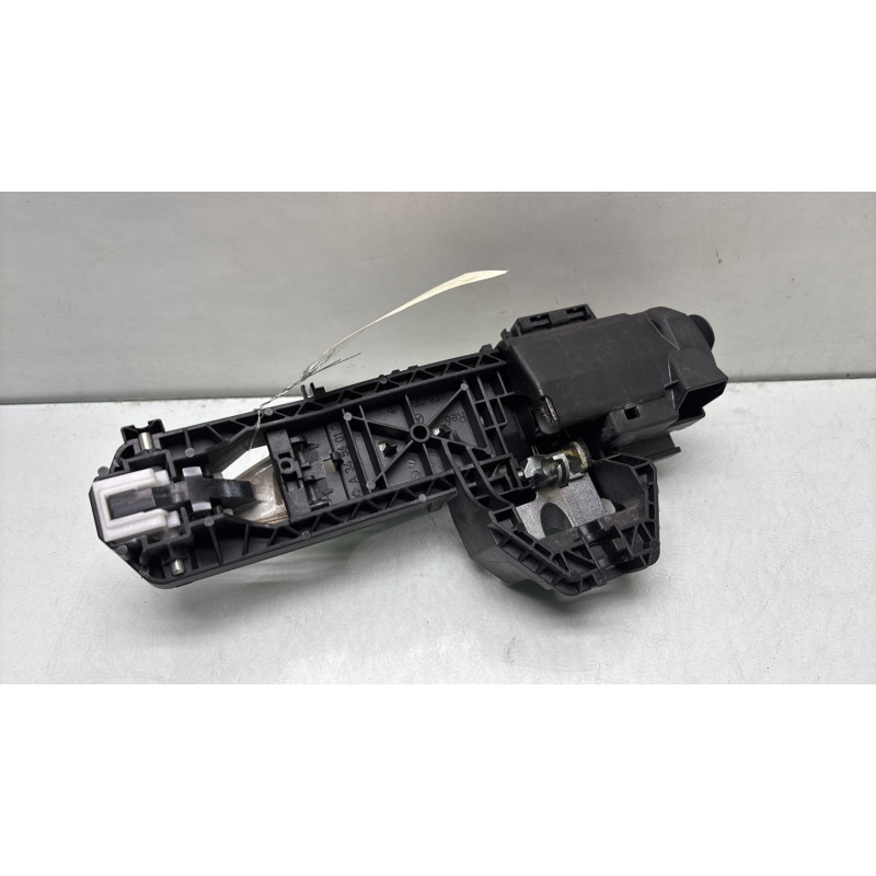 Poignee porte avant droit MERCEDES CLASSE A 176 Photo n°4