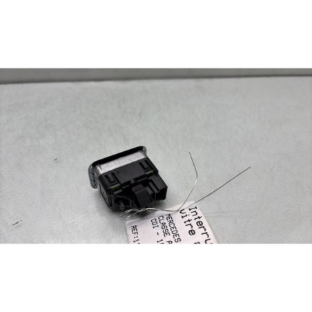 Interrupteur de leve vitre arriere gauche MERCEDES CLASSE A 176