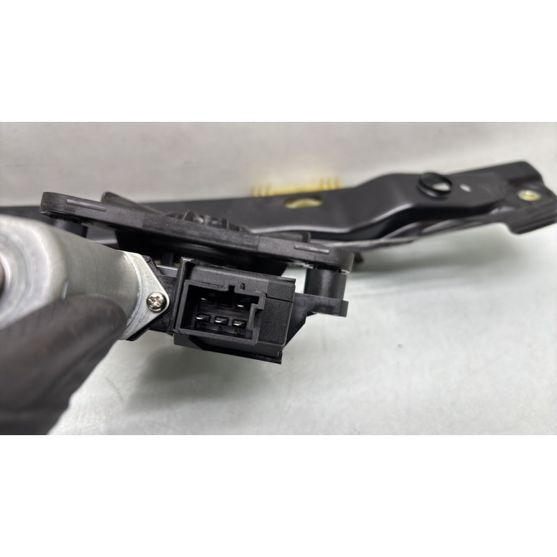 Leve vitre electrique arriere gauche MERCEDES CLASSE A 176 Photo n°4