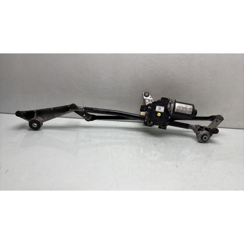 Moteur essuie glace avant MERCEDES CLASSE A 176 Photo n°4