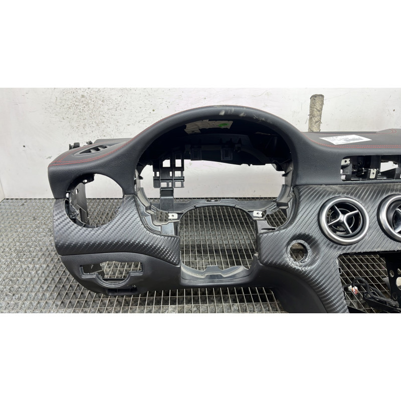 Planche de bord complete MERCEDES CLASSE A 176 Photo n°4