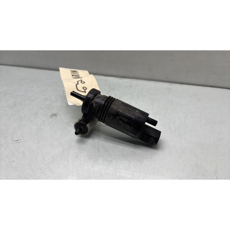 Pompe lave glace avant MERCEDES CLASSE A 176 Photo n°1