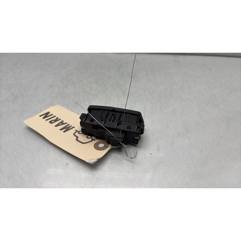 Commande de fermeture centralisee MERCEDES CLASSE A 176 Photo n°3