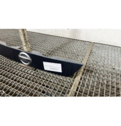 Baguette de coffre NISSAN MICRA 5