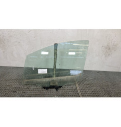 Vitre avant gauche NISSAN MICRA 5 Photo n°1