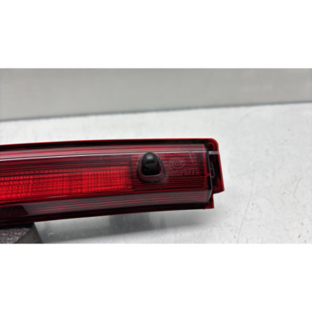 Feu arriere stop central NISSAN MICRA 5