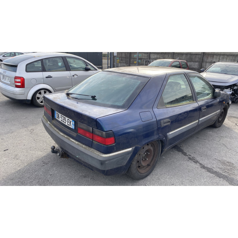 Feu arriere secondaire droit (feux) CITROEN XANTIA Photo n°6
