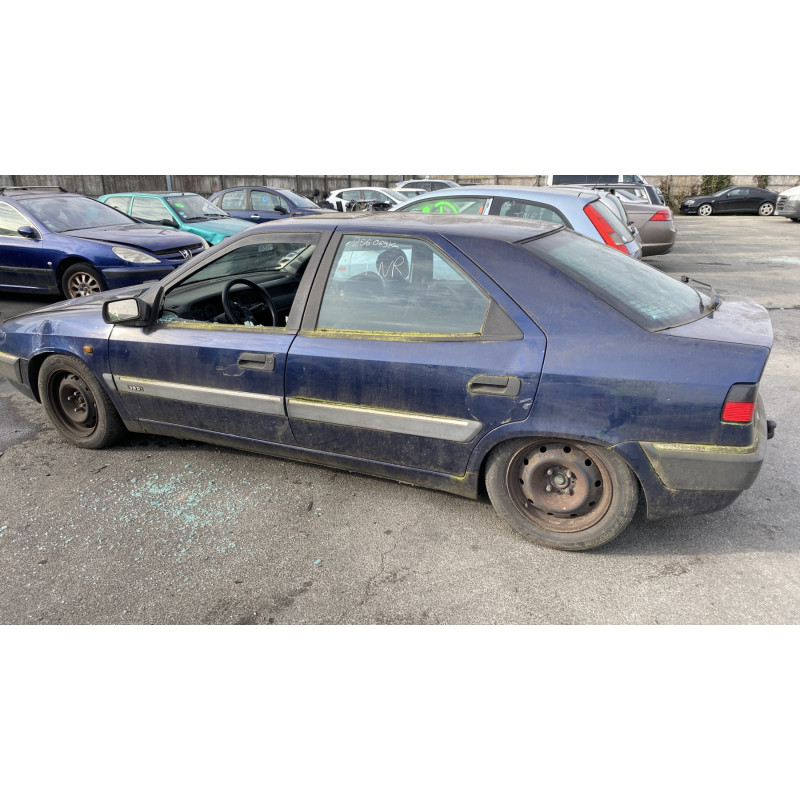 Feu arriere secondaire droit (feux) CITROEN XANTIA Photo n°9