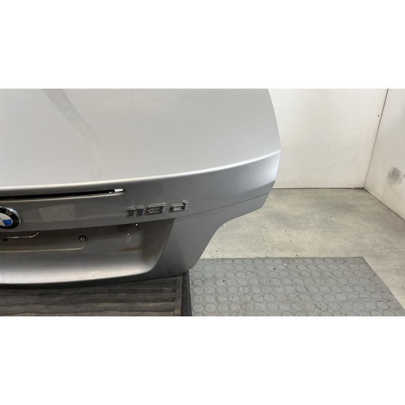 Malle/Hayon arriere BMW SERIE 1 E88 Photo n°7