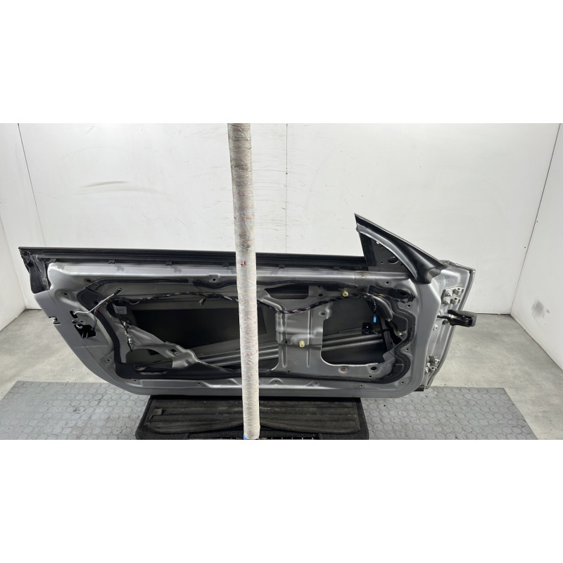 Porte avant gauche BMW SERIE 1 E88 Photo n°6