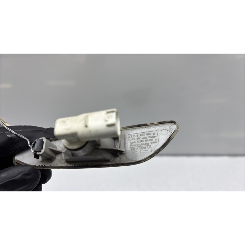 Repetiteur clignotant avant droit  (Feux) BMW SERIE 1 E88 Photo n°4