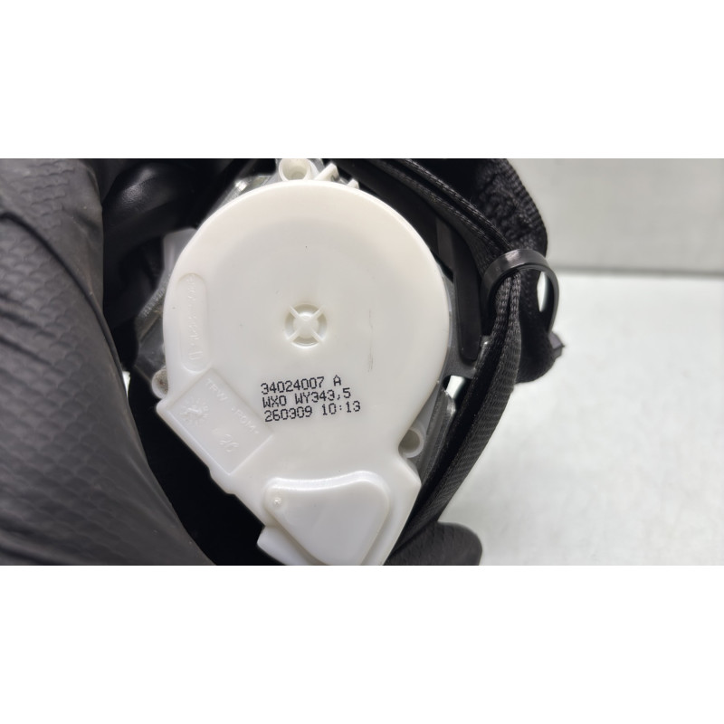 Ceinture avant droit BMW SERIE 1 E88 Photo n°4
