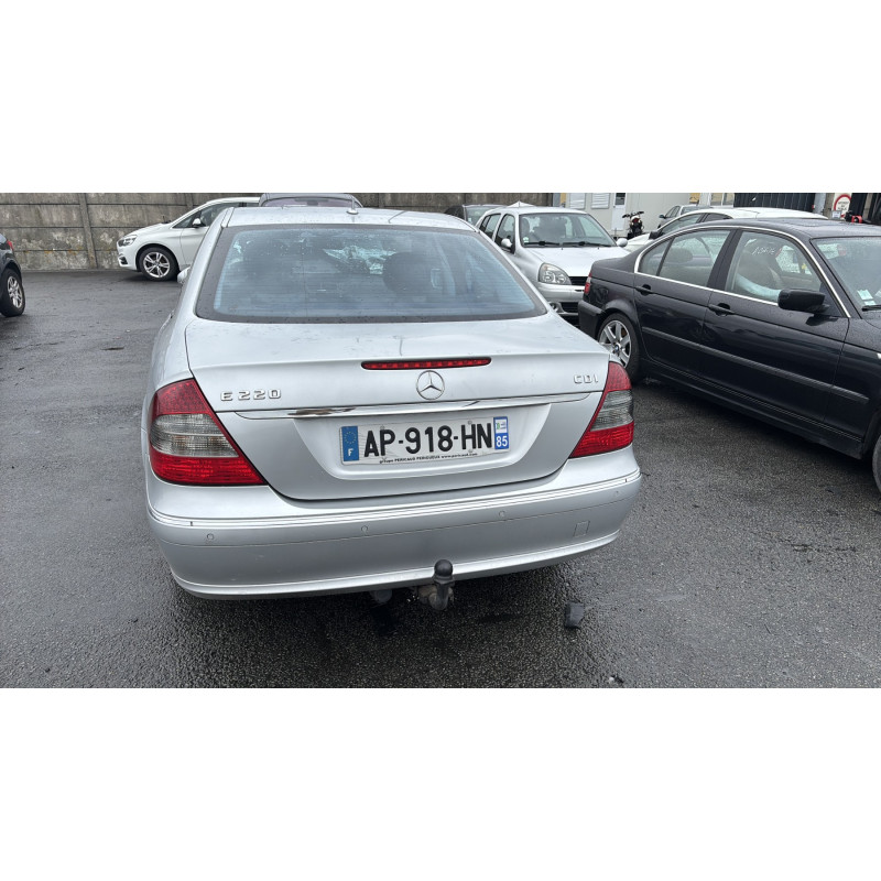 Bouchon de carburant MERCEDES CLASSE E 211 Photo n°7