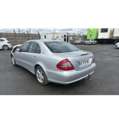 Arret de porte avant gauche MERCEDES CLASSE E 211