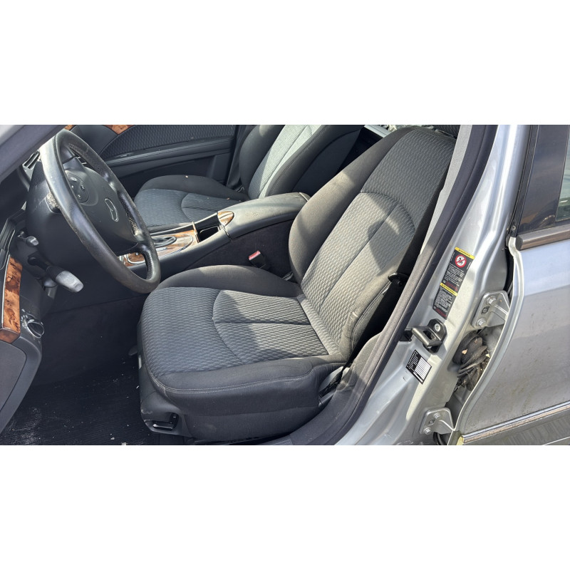 Anti brouillard gauche (feux) MERCEDES CLASSE E 211 Photo n°17