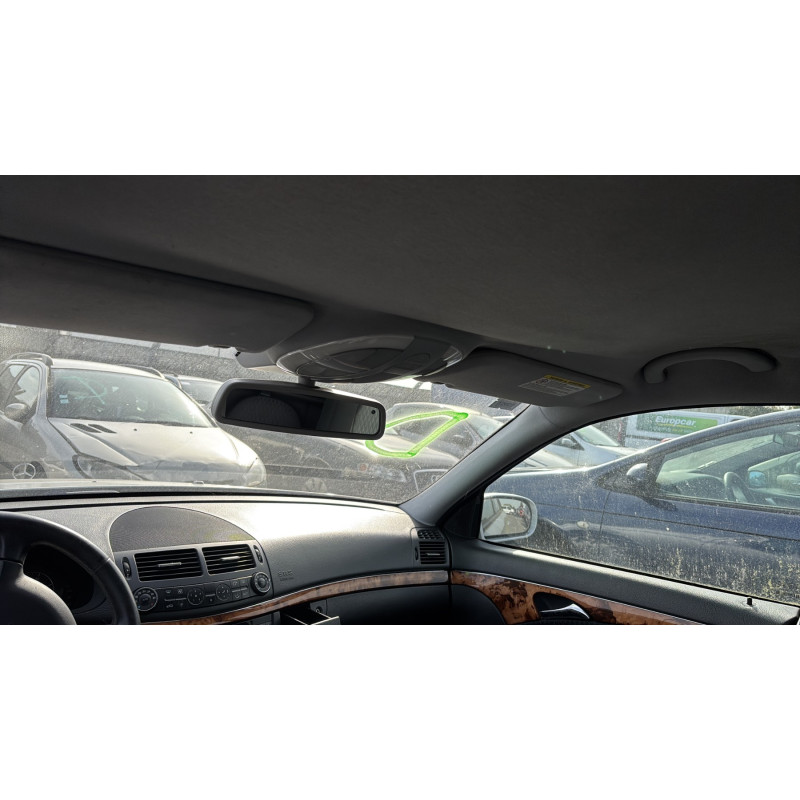Vitre avant gauche MERCEDES CLASSE E 211 Photo n°20