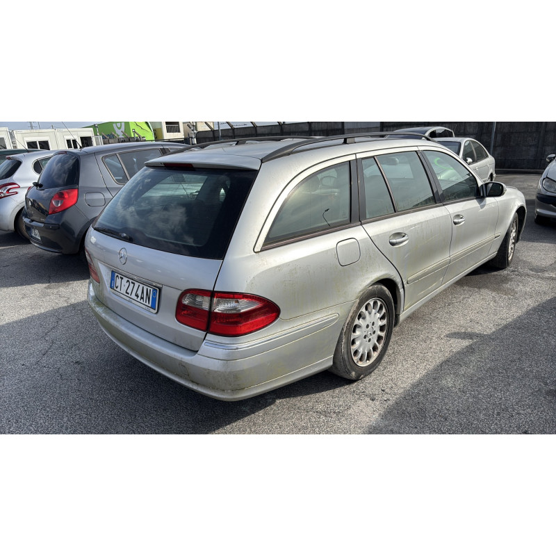 Serrure avant gauche MERCEDES CLASSE E 211 Photo n°8