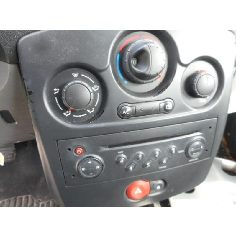 Absorbeur de pare choc arriere RENAULT CLIO 3 Photo n°10