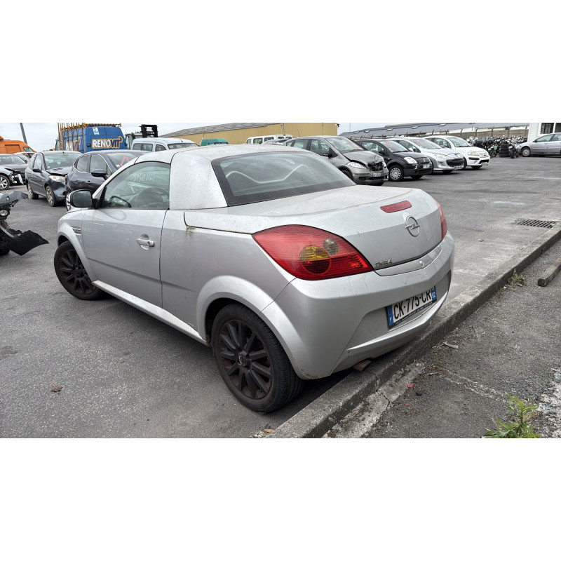 Anti brouillard droit (feux) OPEL TIGRA 2 Photo n°7