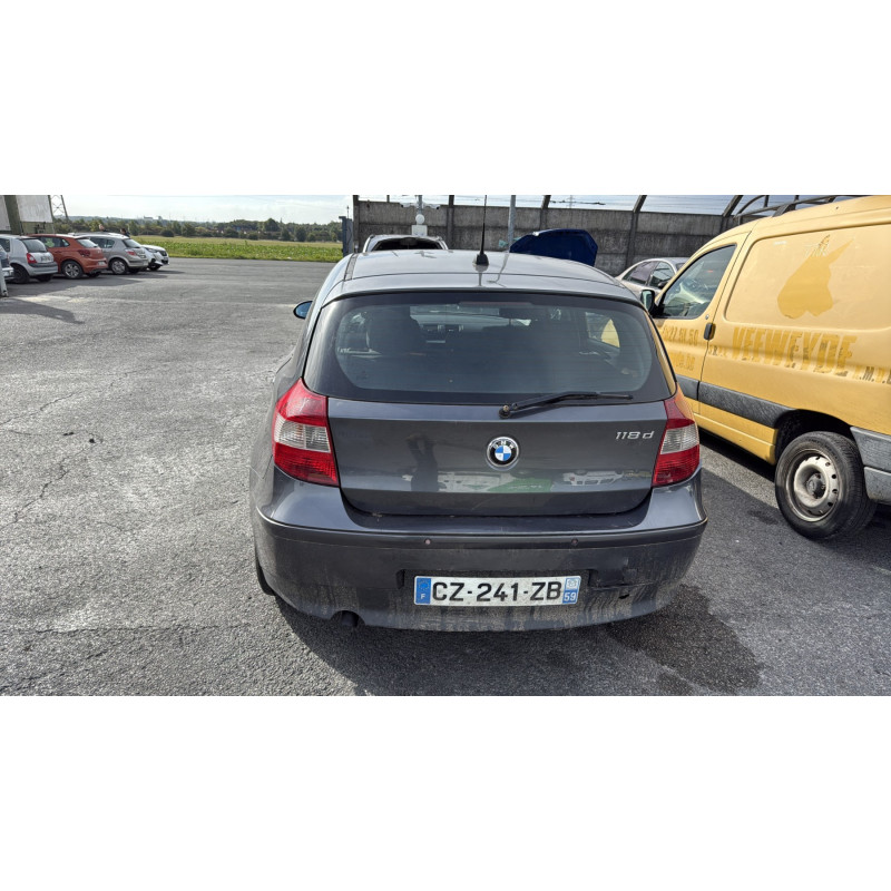 Aile avant droit BMW SERIE 1 E87 Photo n°11