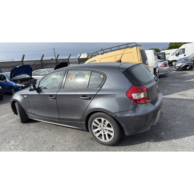 Aile avant droit BMW SERIE 1 E87 Photo n°13