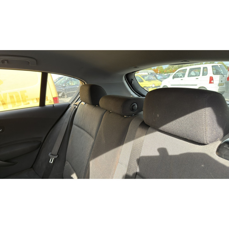 Vitre avant droit BMW SERIE 1 E87 Photo n°16