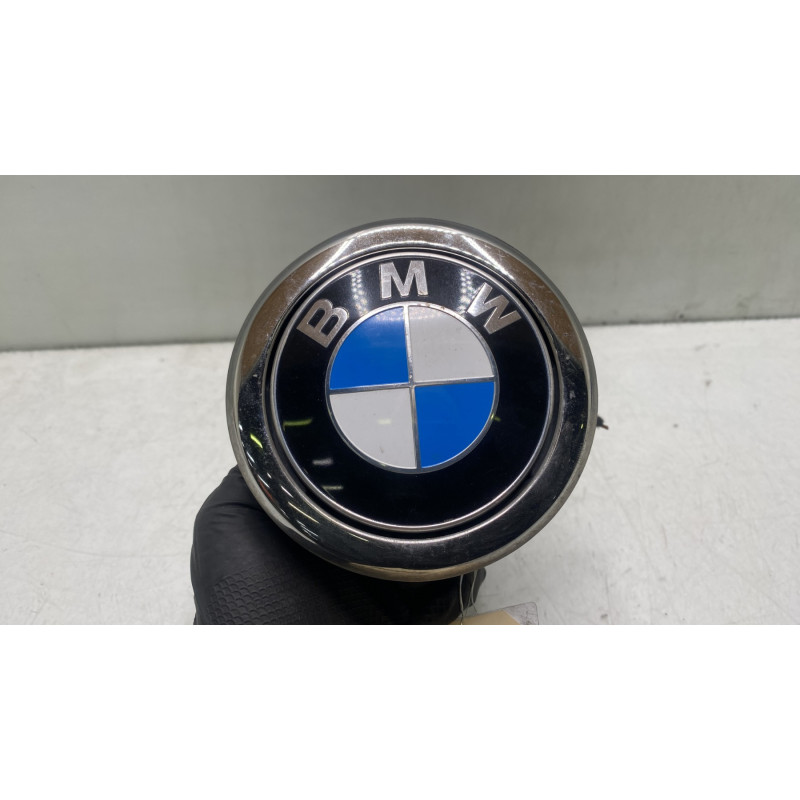 Bouton de coffre BMW SERIE 1 F20 Photo n°1