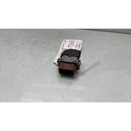 Interrupteur de leve vitre arriere droit RENAULT ESPACE 4