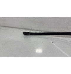 Bras essuie glace avant droit TOYOTA YARIS 1