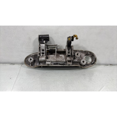 Poignee porte avant droit TOYOTA YARIS 1