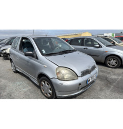 Bouton de warning TOYOTA YARIS 1