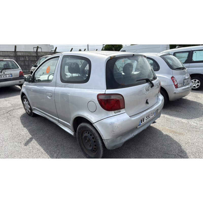 Bouton de warning TOYOTA YARIS 1 Photo n°10