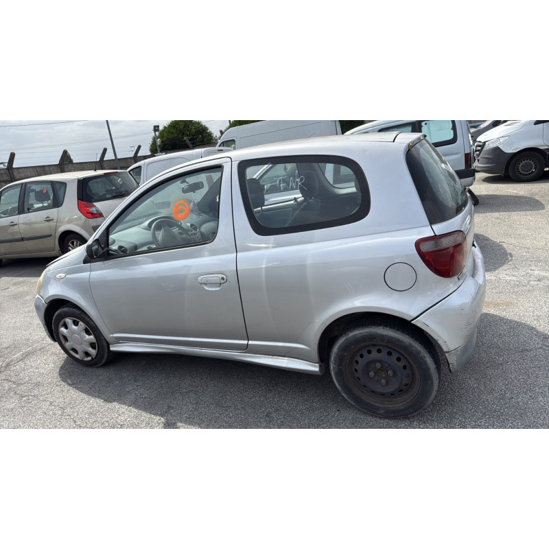 Bouton de warning TOYOTA YARIS 1 Photo n°12