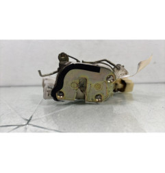 Serrure avant droit TOYOTA YARIS 1