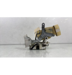 Serrure avant gauche TOYOTA YARIS 1
