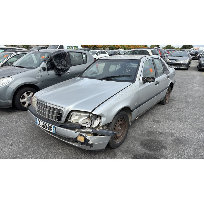 Optique avant secondaire droit (feux)(clignotant) MERCEDES CLASSE C 202 Photo n°4