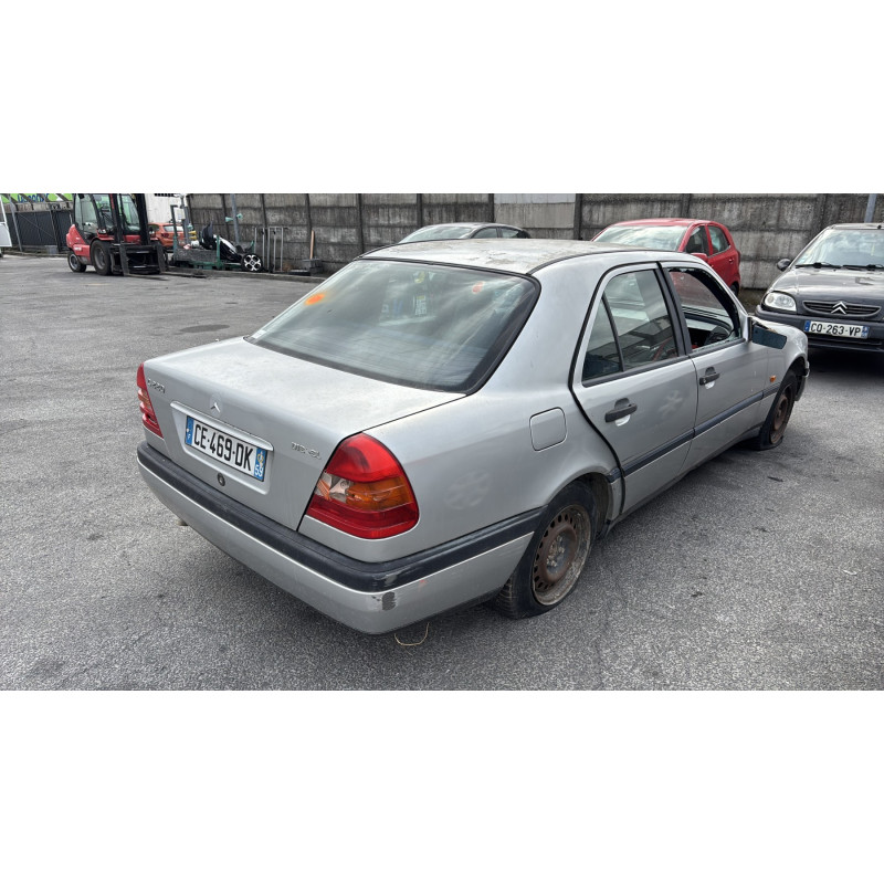 Optique avant secondaire droit (feux)(clignotant) MERCEDES CLASSE C 202 Photo n°6