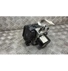 Bloc ABS (freins anti-blocage) MERCEDES CLASSE C 204