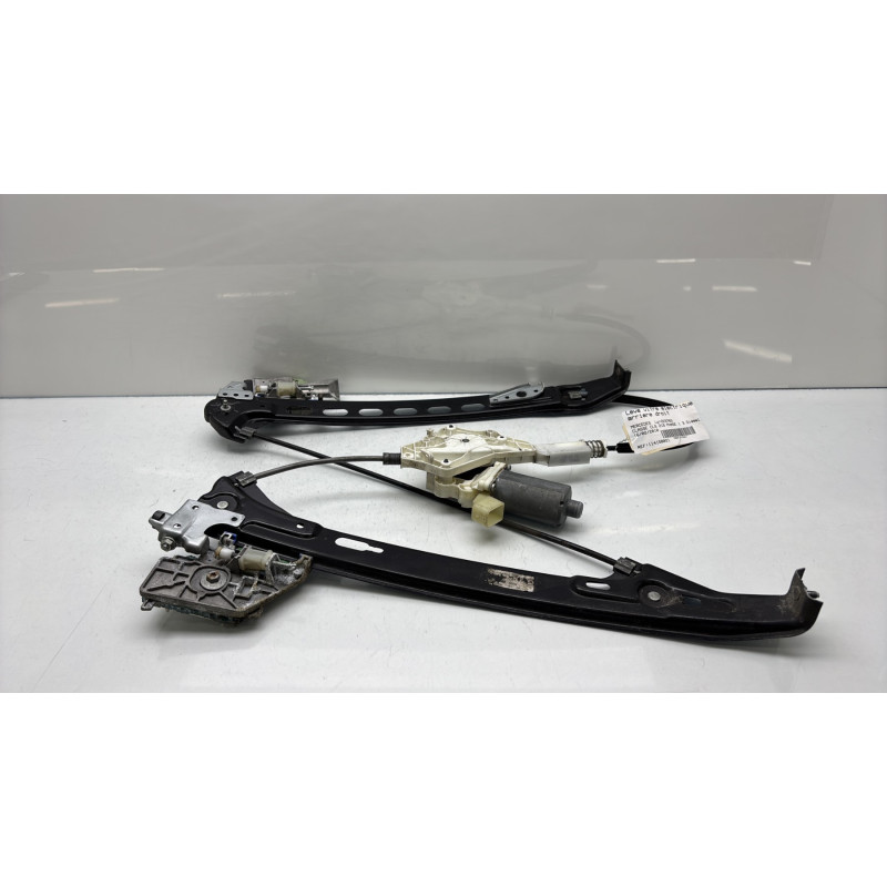 Leve vitre electrique arriere droit MERCEDES CLASSE CLS 219 Photo n°1