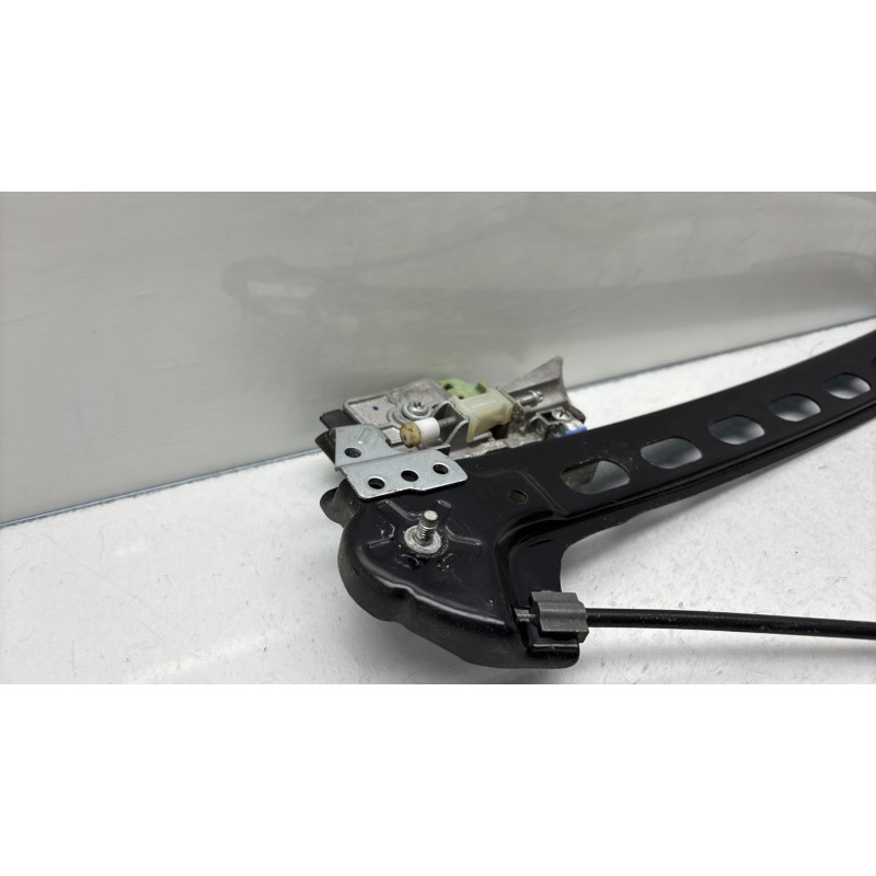 Leve vitre electrique arriere droit MERCEDES CLASSE CLS 219 Photo n°3