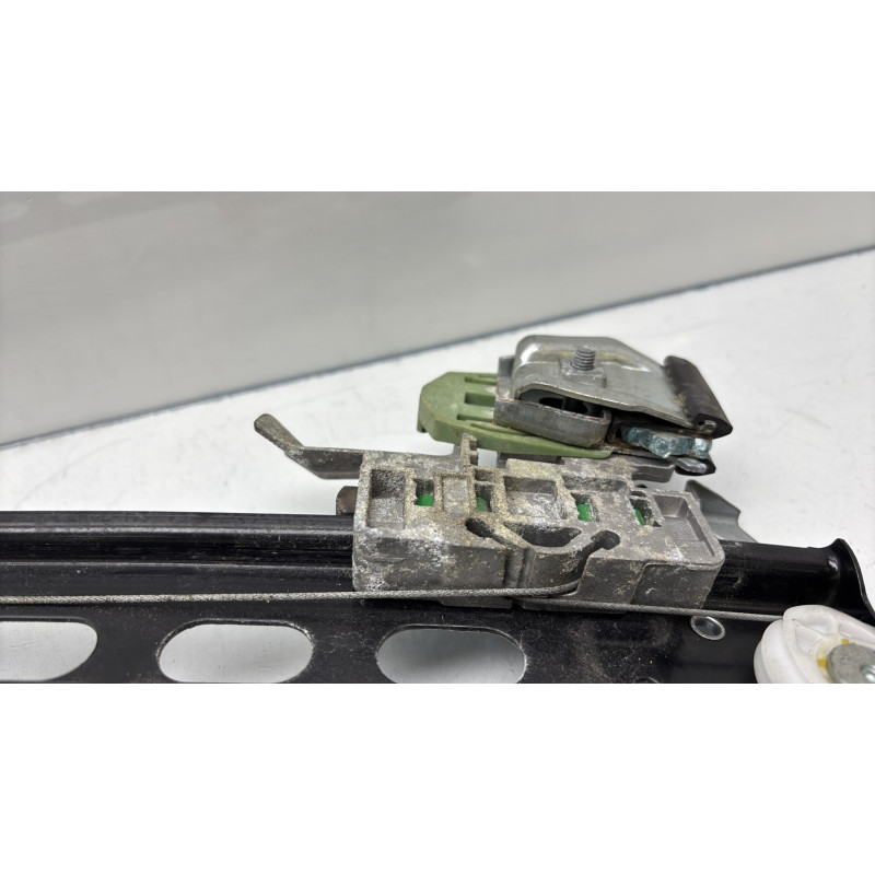 Leve vitre electrique arriere droit MERCEDES CLASSE CLS 219 Photo n°10