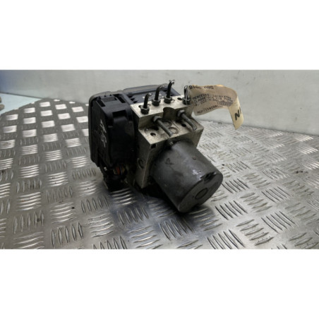 Bloc ABS (freins anti-blocage) MERCEDES CLASSE CLS 219