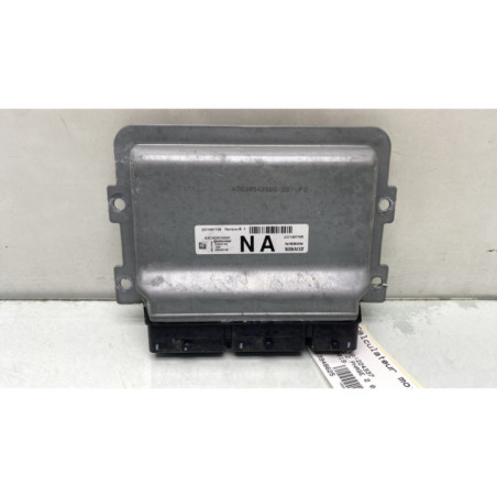 Calculateur moteur DACIA SANDERO 2 Photo n°1