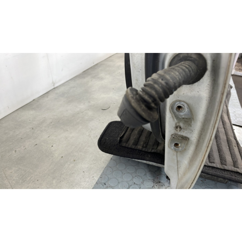 Porte avant gauche TOYOTA AVENSIS 3 Photo n°6