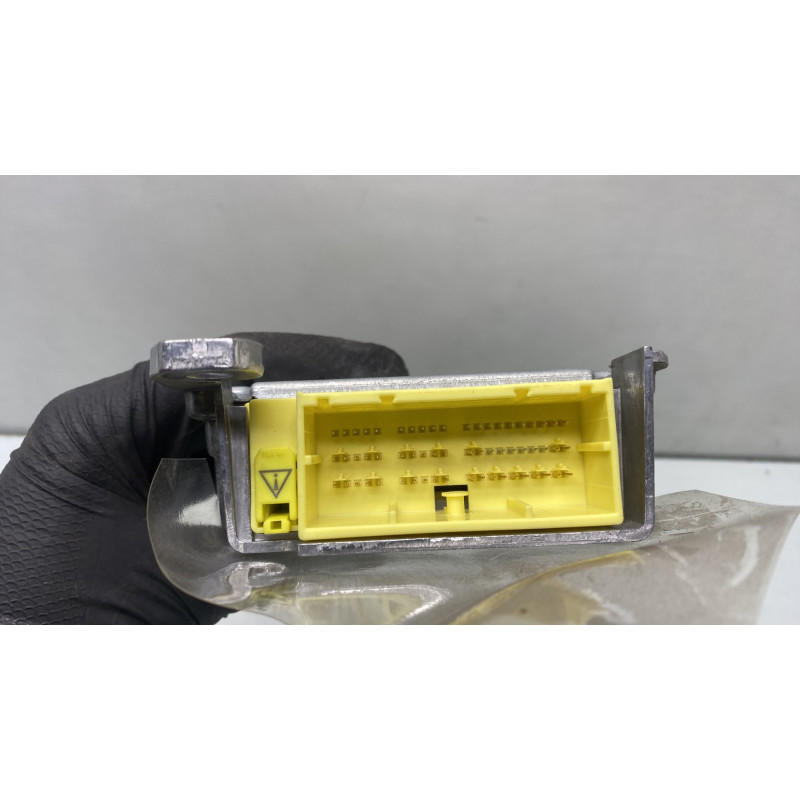 Boitier air bag TOYOTA AVENSIS 3 Photo n°4
