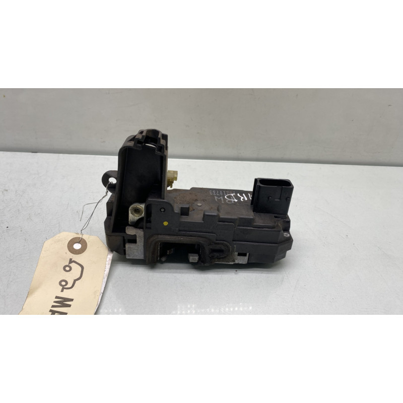 Serrure arriere droit OPEL ASTRA H Photo n°4