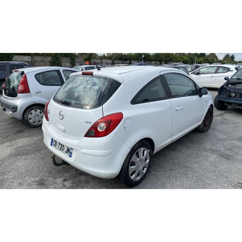 Porte avant droit OPEL CORSA D Photo n°16